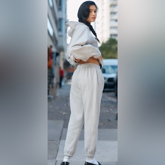 NEW with tags (NWT) Daily Practice by
Anthropologie Sparkle Women’s Joggers Pant - Picture 6 of 9